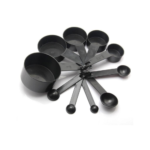 Set de tazas y cucharas plásticas negras